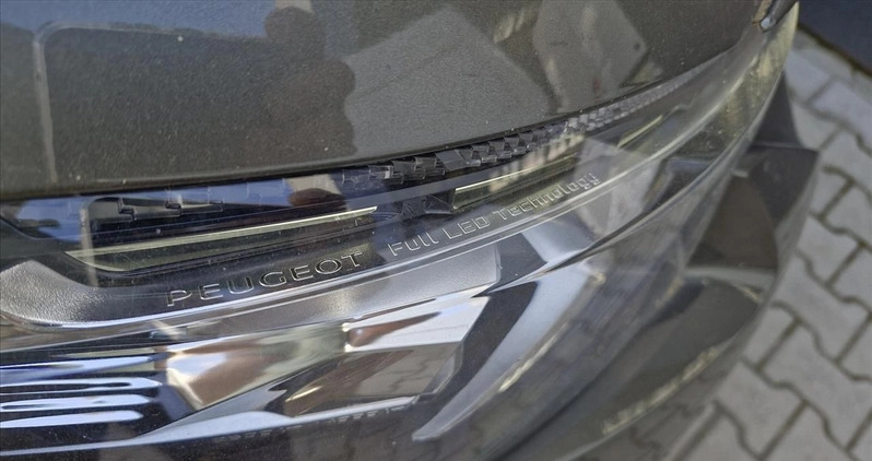 Peugeot 5008 cena 93850 przebieg: 114929, rok produkcji 2018 z Nowe Warpno małe 191